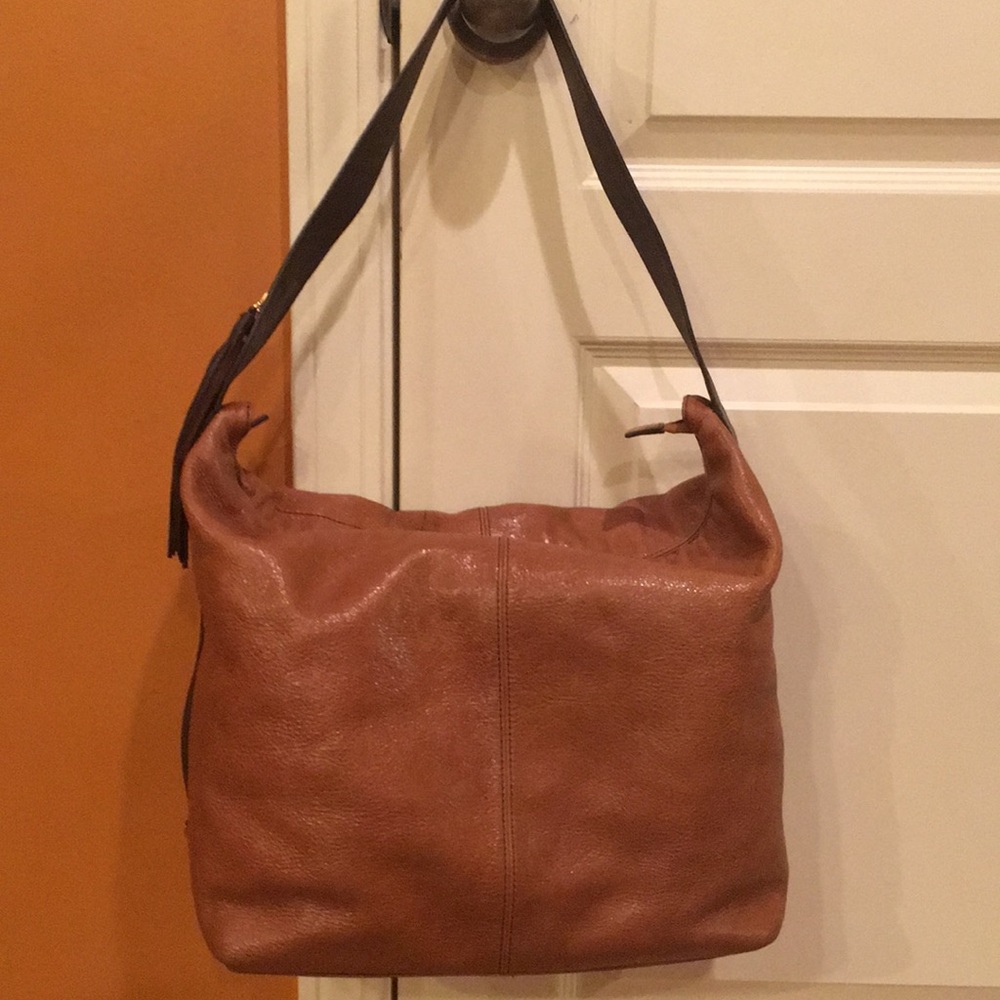 Locis Tote